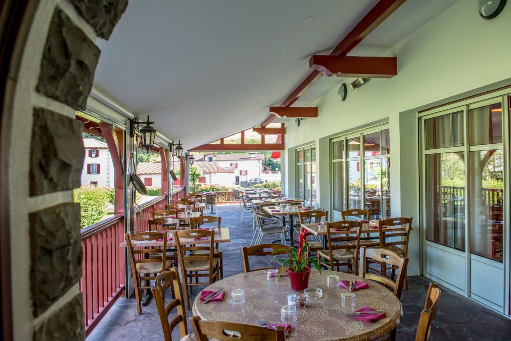 Logis Hotel Ur-Hegian Aïnhoa Exterior foto